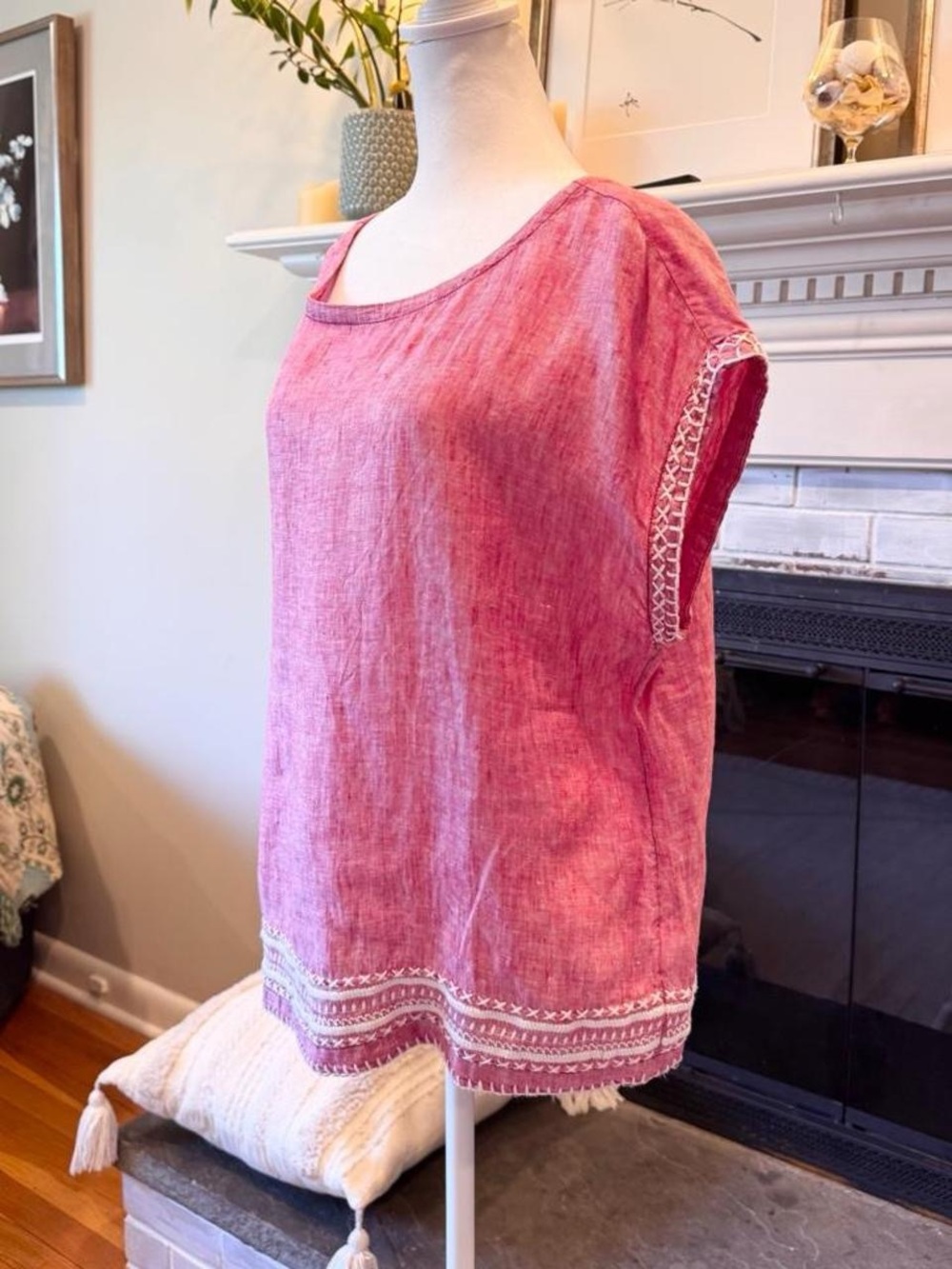 Sigrid Olsen 100% Linen Embroidered Boxy Top Size Medium